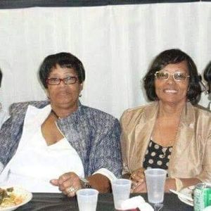 Meet your Posher, Dolores